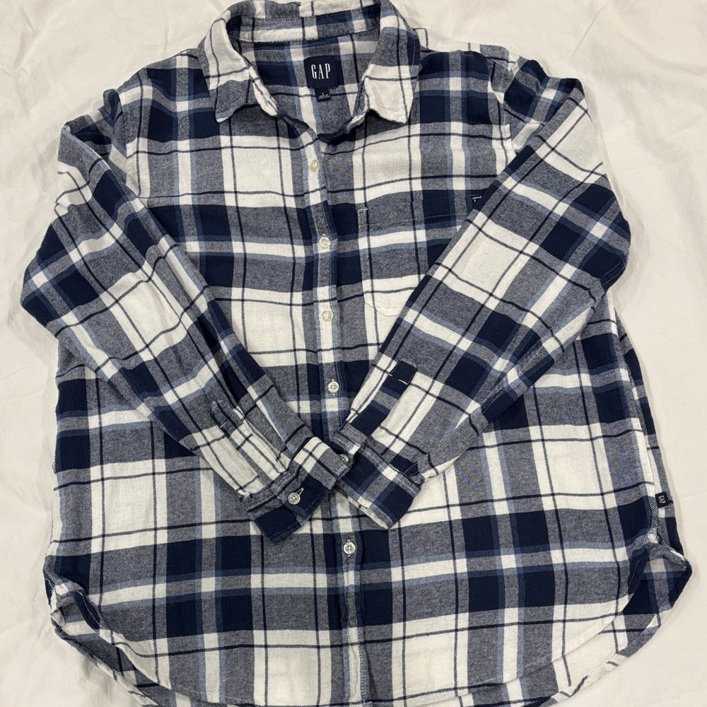 GAP Navy and White Plaid Flannel Shirt